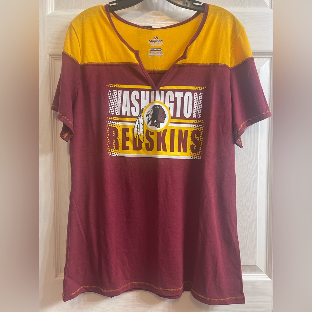 NWT Washington Redskins Wmns XXL Majestic Tshirt